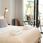 Rooftop 公寓式酒店 3*
