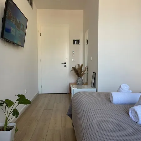 アパートホテル Rooftop ティラナ