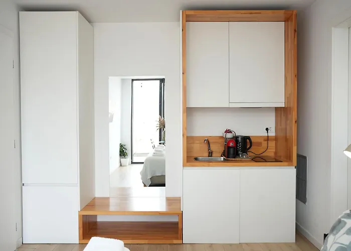 Rooftop 公寓式酒店 3*