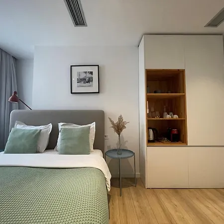 Apartmanhotel Rooftop 3*