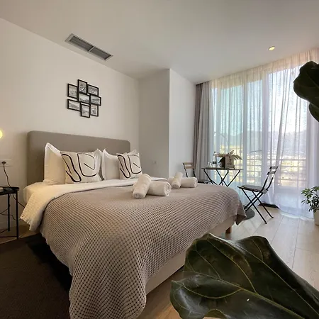 Rooftop מלון דירות 3*