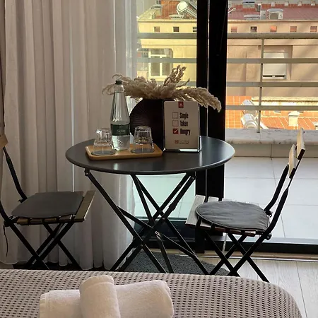 Rooftop טיראנה