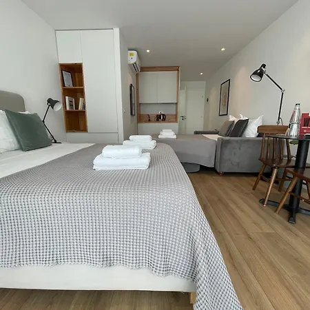 Rooftop Aparthotel