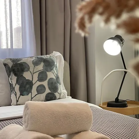 Rooftop 3* טיראנה