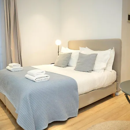 Rooftop Aparthotel Tirana