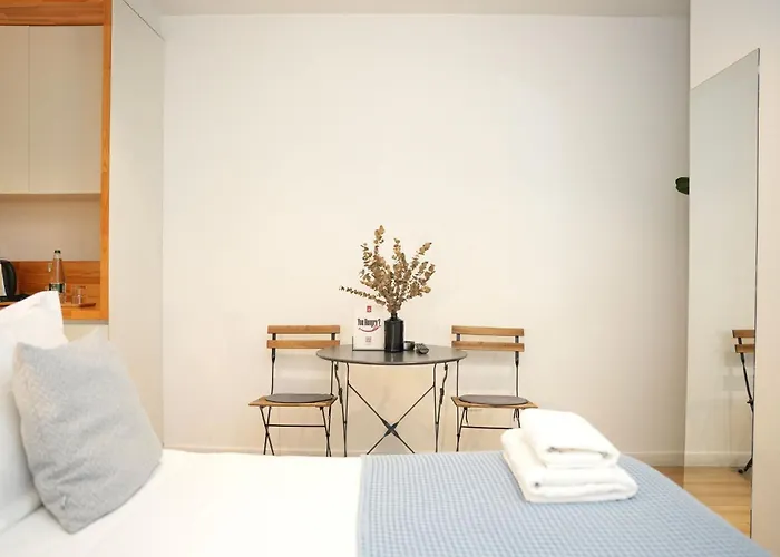 Rooftop Aparthotel 3*